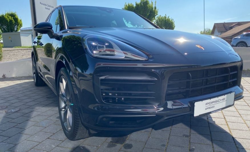 Porsche Cayenne Coupé E-Hybrid 462 ch