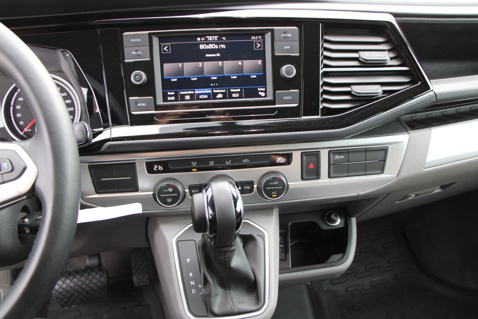 Volkswagen T6.1 California Beach Camper Edition