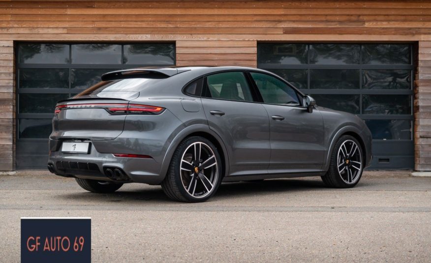 Porsche Cayenne Coupé Turbo S Hybride 680 ch