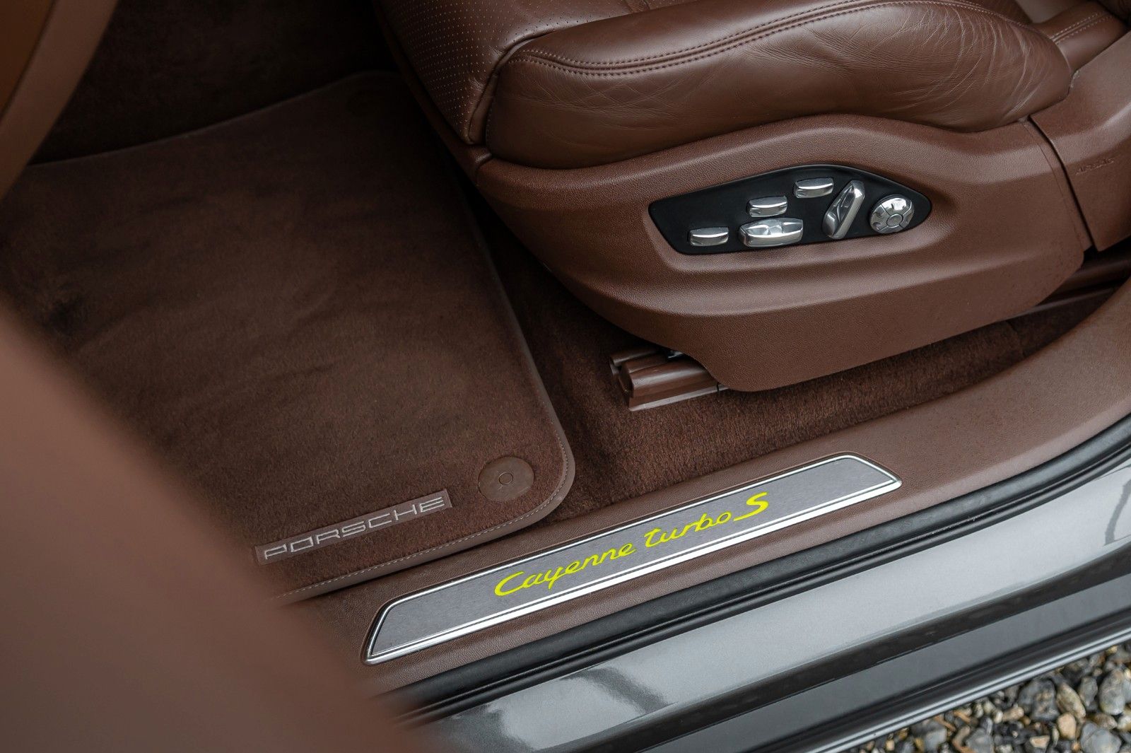 Porsche Cayenne Coupé Turbo S Hybride 680 ch