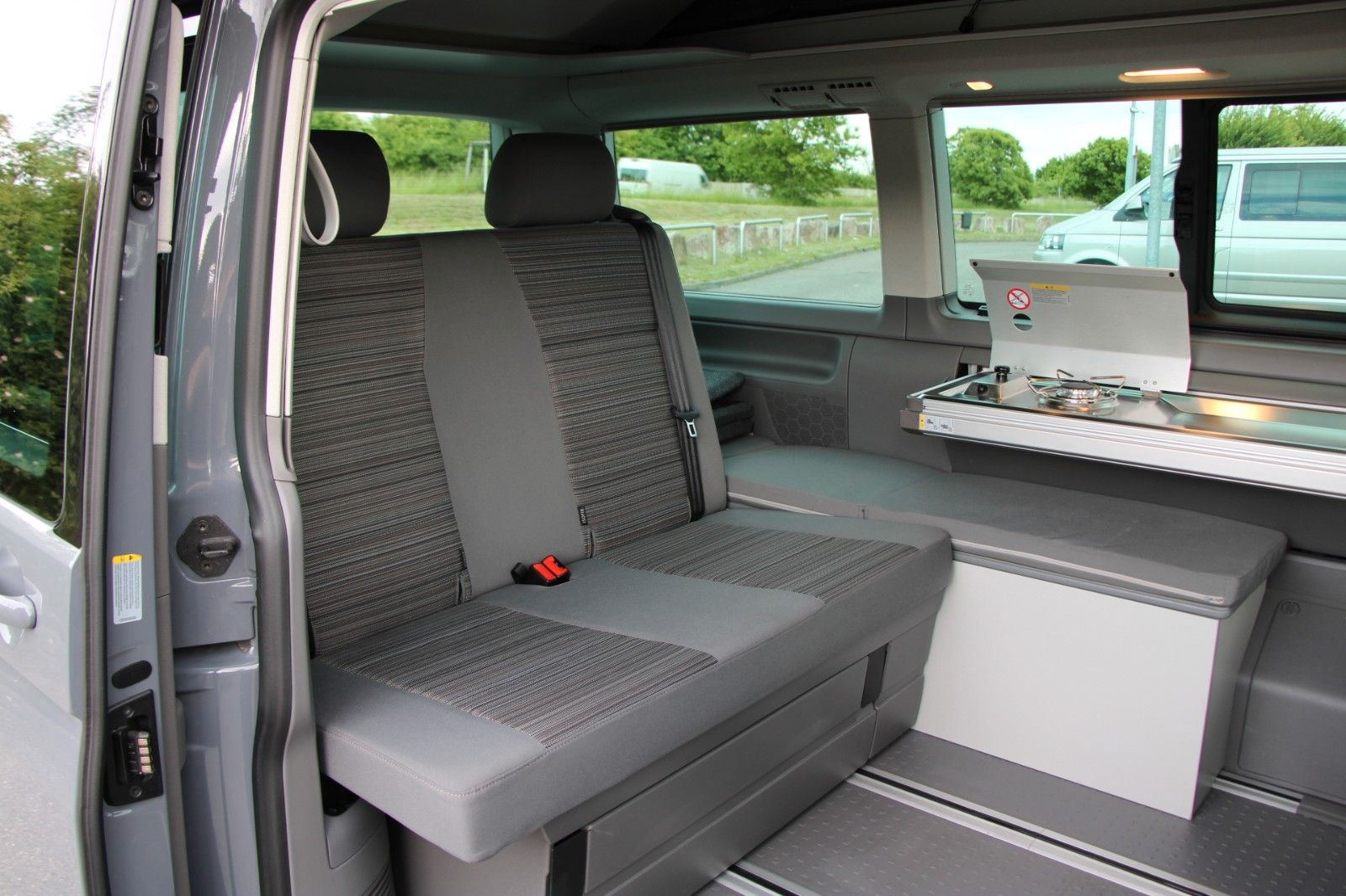 Volkswagen T6.1 California Beach Camper Edition