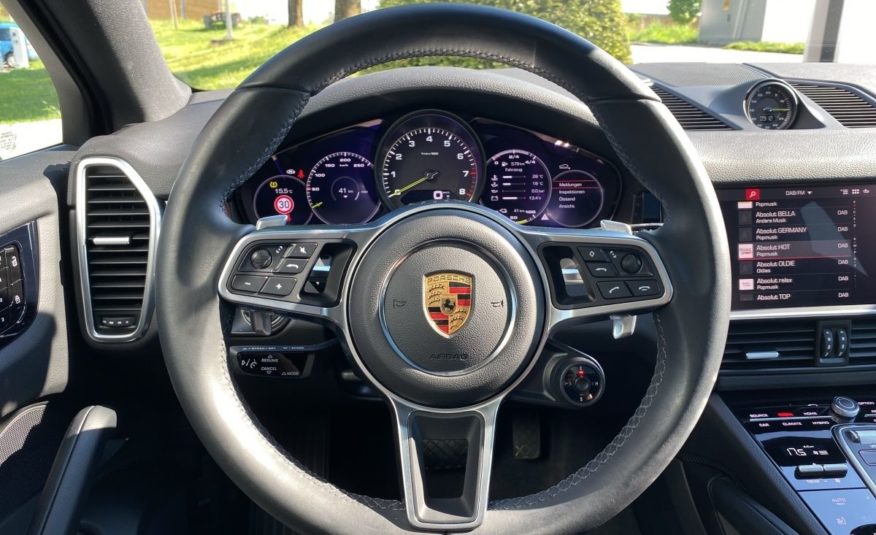Porsche Cayenne Coupé E-Hybrid 462 ch