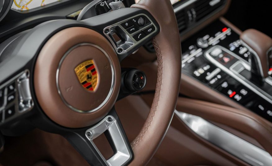 Porsche Cayenne Coupé Turbo S Hybride 680 ch