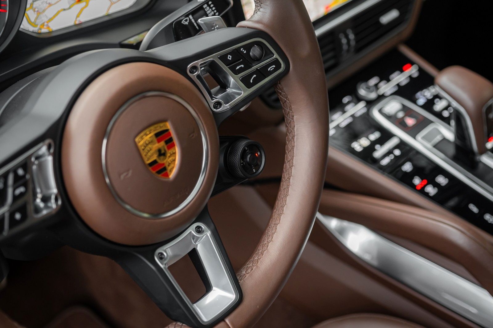 Porsche Cayenne Coupé Turbo S Hybride 680 ch