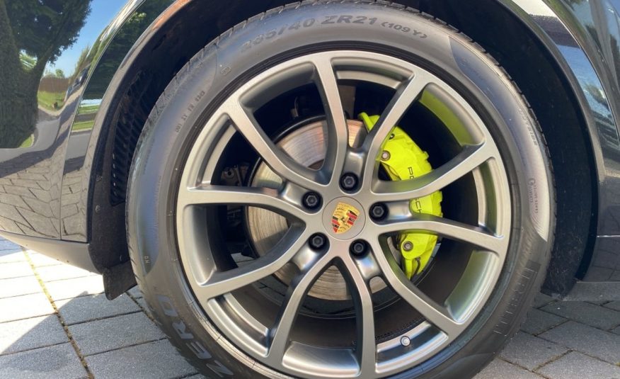 Porsche Cayenne Coupé E-Hybrid 462 ch