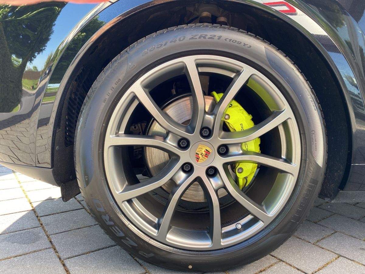 Porsche Cayenne Coupé E-Hybrid 462 ch