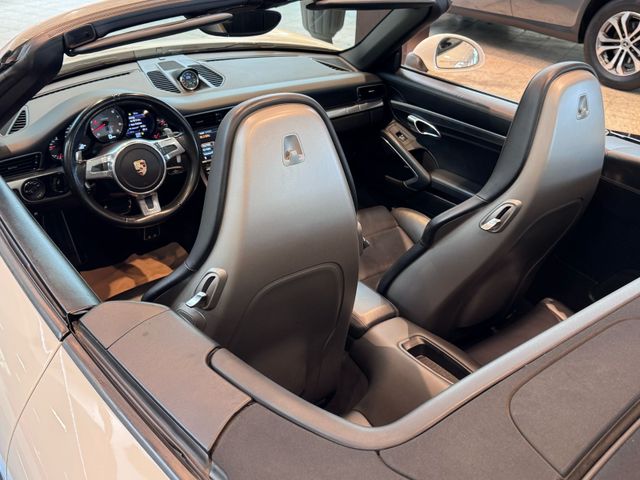 Porsche 991 Carrera S Cabriolet Chrono Sport