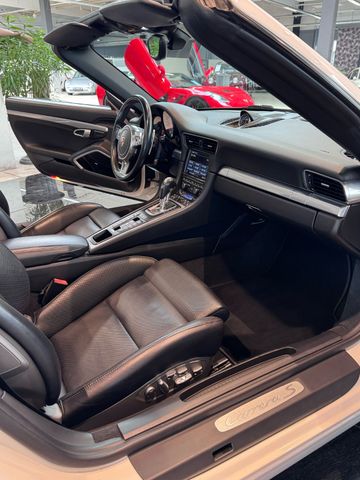 Porsche 991 Carrera S Cabriolet Chrono Sport