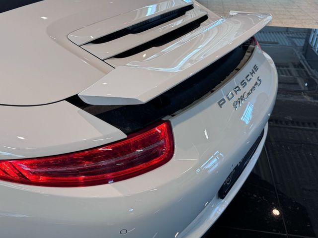 Porsche 991 Carrera S Cabriolet Chrono Sport