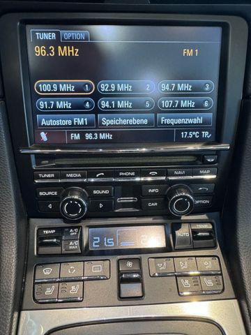 Porsche 991 Carrera S Cabriolet Chrono Sport