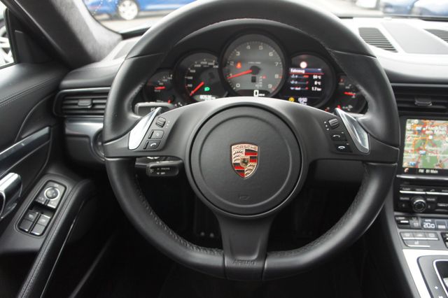 Porsche 991 Carrera 4S 6 cylindres 3,8 l 400CH
