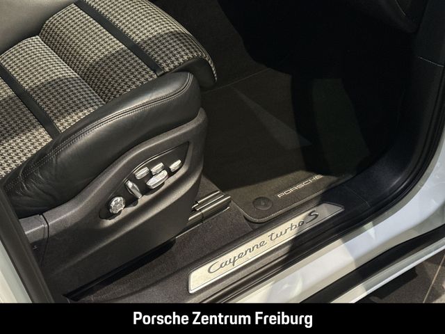 Porsche Cayenne Turbo S E-Hybrid Coupé