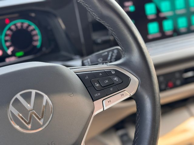 Volkswagen T7 Multivan Hybride 218 ch
