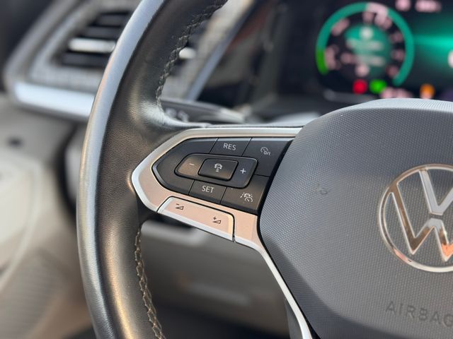 Volkswagen T7 Multivan Hybride 218 ch