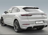 Porsche Cayenne Coupé E-Hybrid 462 ch