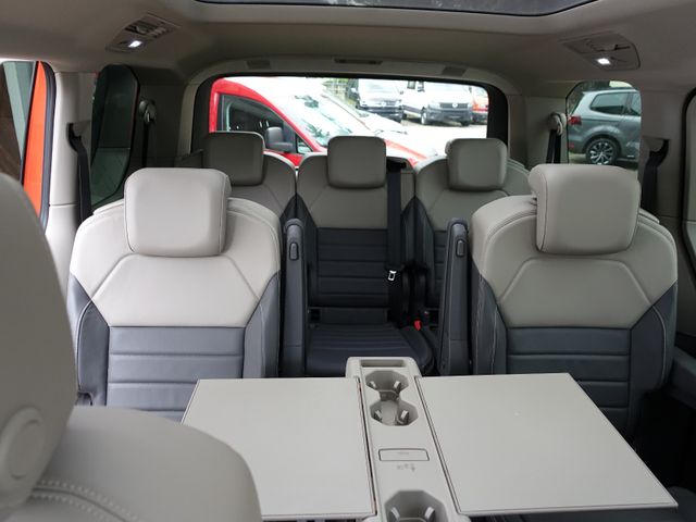 Volkswagen T7 Multivan Hybride Style