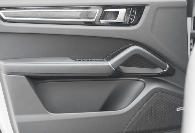 Porsche Cayenne Coupé E-Hybrid 462 ch