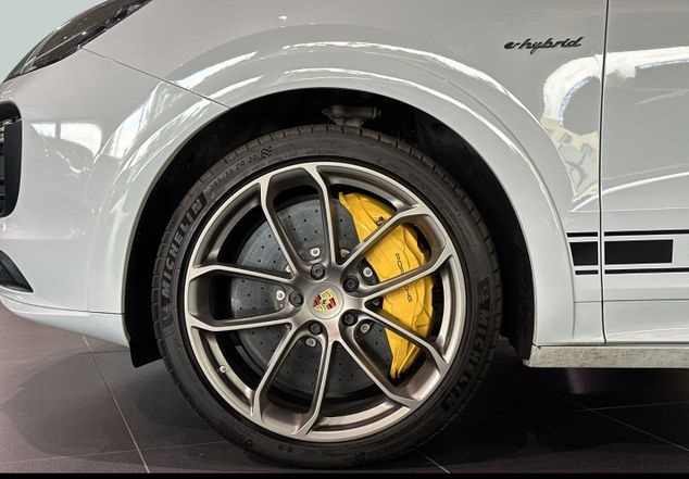 Porsche Cayenne Turbo S E-Hybrid Coupé
