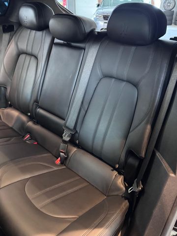 Maserati Levante S Q4 V6 430 ch