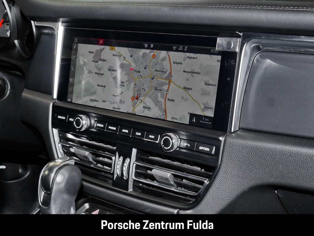 Porsche Macan 245 ch toit pano