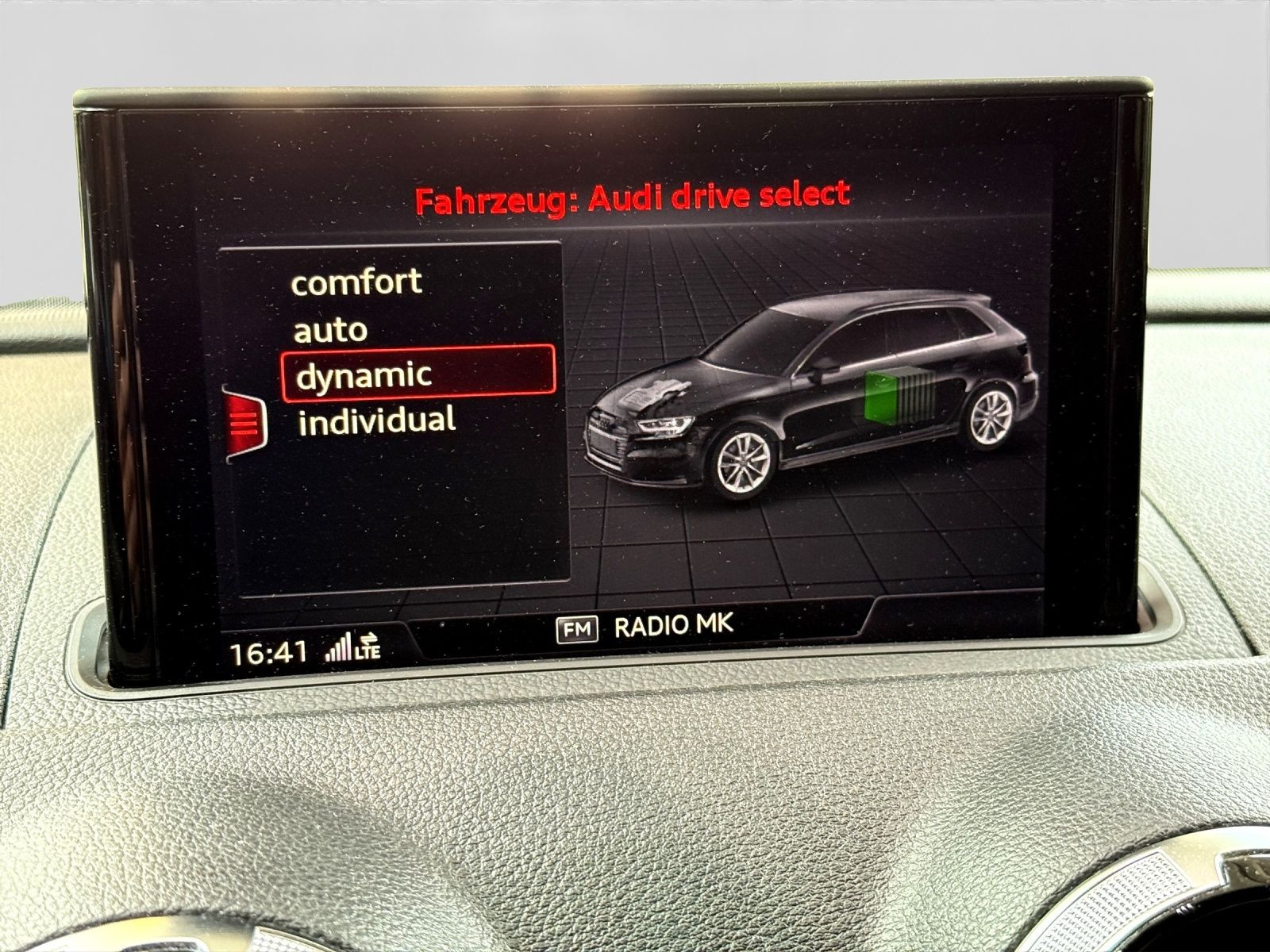 Audi A3 Sportback 40 e-tron S LINE 204 ch