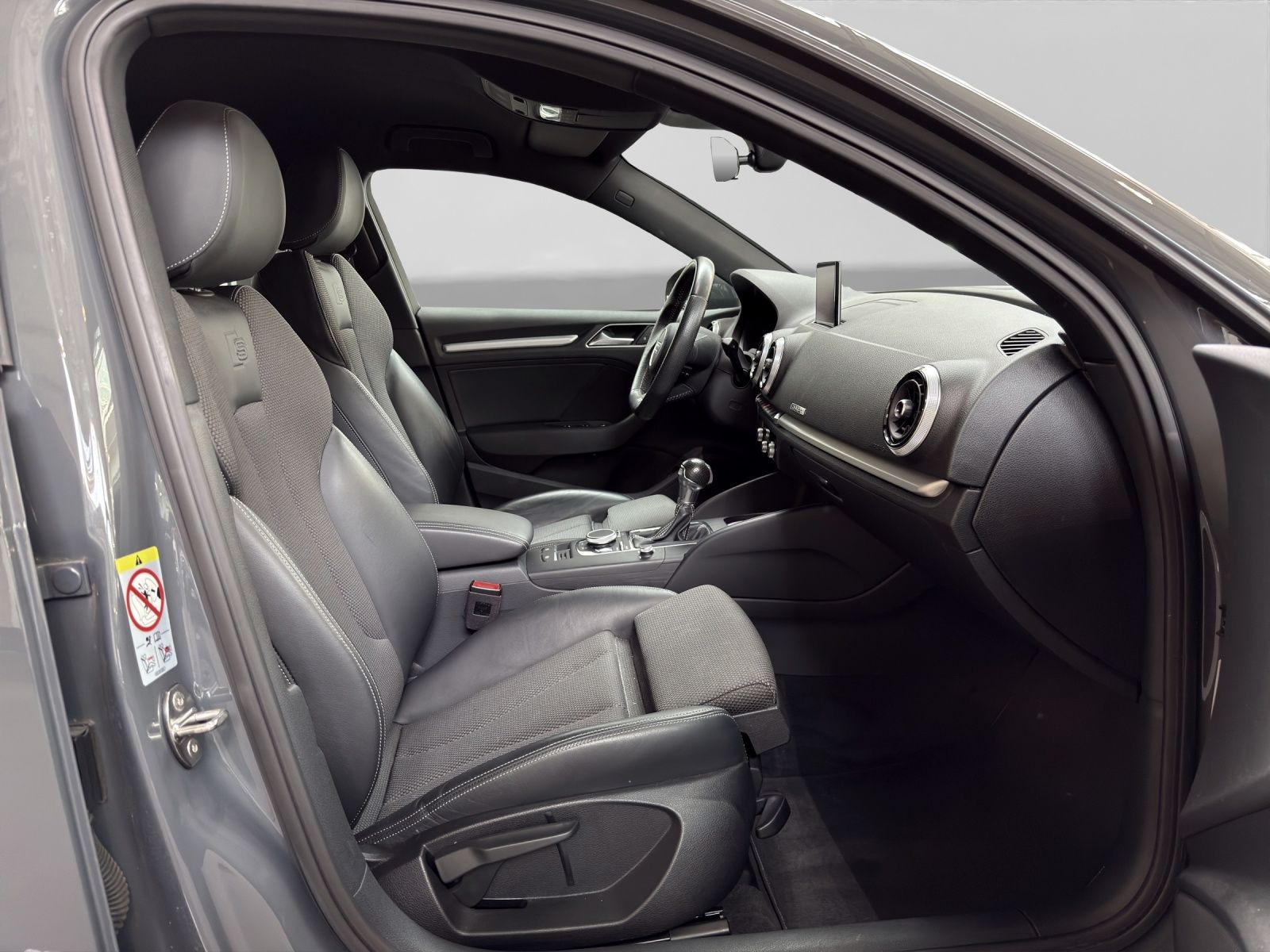 Audi A3 Sportback 40 e-tron S LINE 204 ch