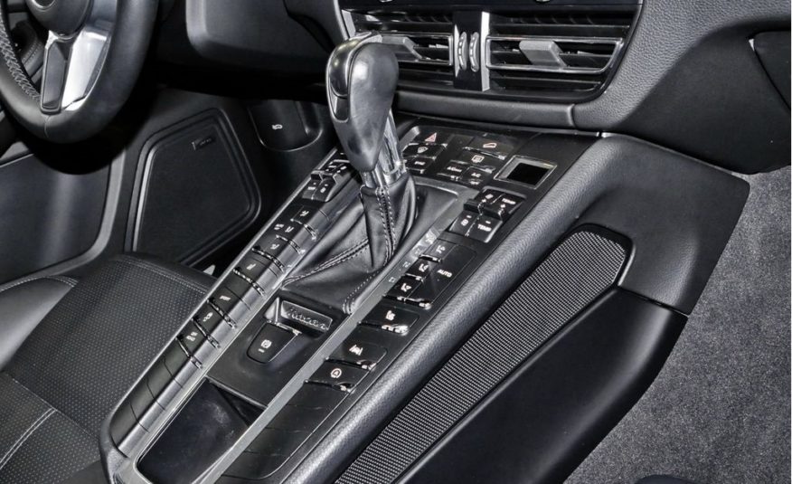 Porsche Macan 245 ch toit pano