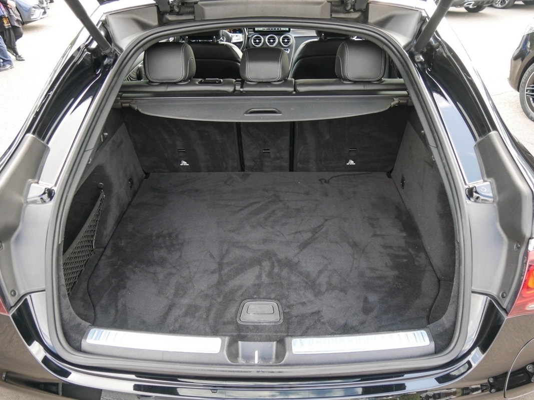 Mercedes-Benz GLC 300 e 4MATIC Coupé |AMG|