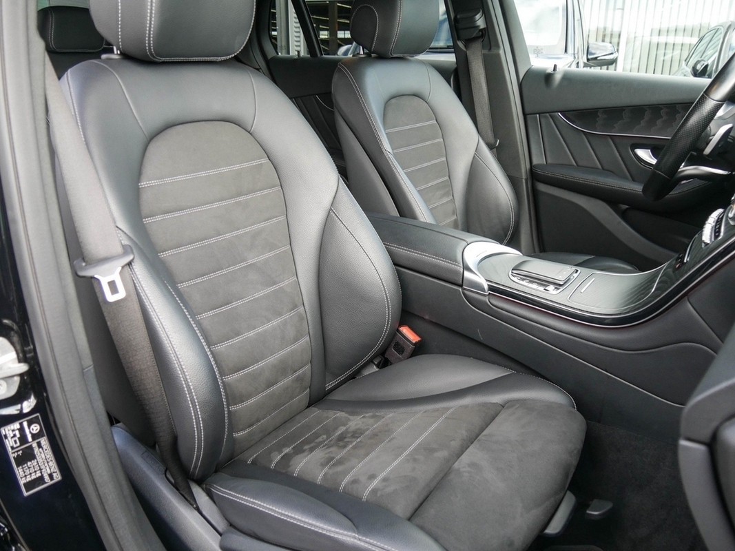 Mercedes-Benz GLC 300 e 4MATIC Coupé |AMG|