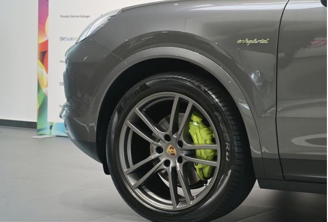 Porsche Cayenne E-Hybrid Coupe 462 ch