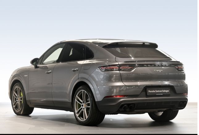 Porsche Cayenne E-Hybrid Coupe 462 ch
