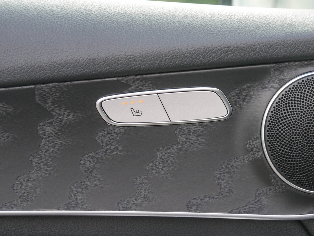 Mercedes-Benz GLC 300 e 4MATIC Coupé |AMG|