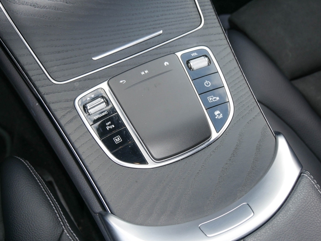 Mercedes-Benz GLC 300 e 4MATIC Coupé |AMG|