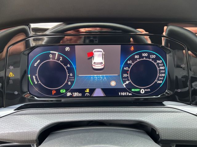 Volkswagen Golf GTE 1.4 eHybrid DSG