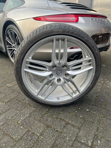 Porsche 911 (991) Carrera 4S 400 ch