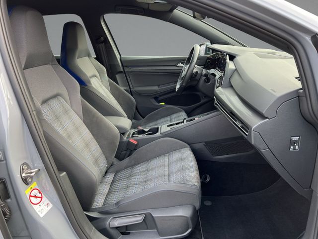 Volkswagen Golf GTE 1.4 eHybrid DSG