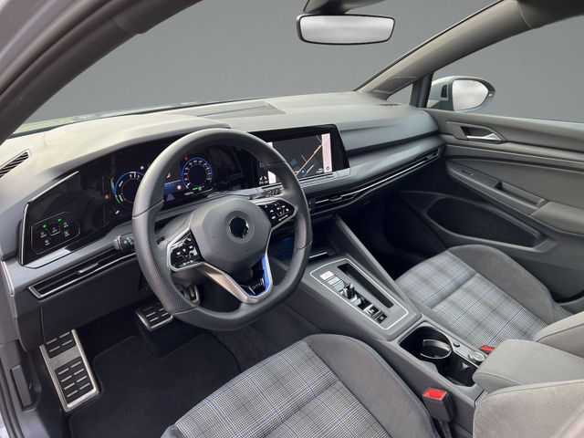 Volkswagen Golf GTE 1.4 eHybrid DSG