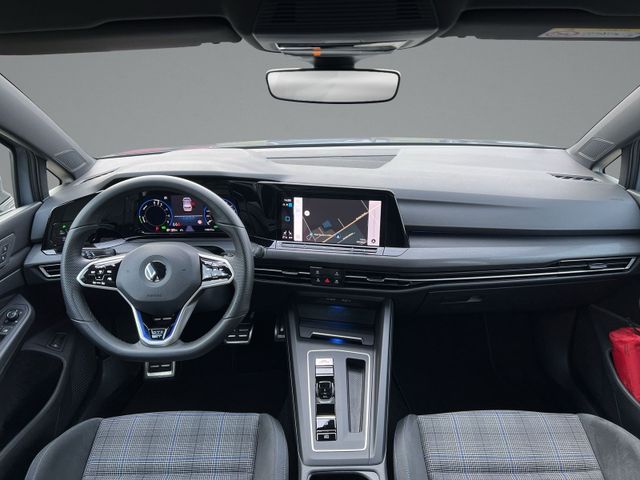 Volkswagen Golf GTE 1.4 eHybrid DSG