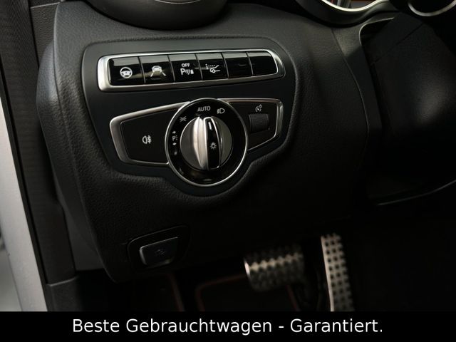 Mercedes-Benz C 63 AMG Édition S 1 V8