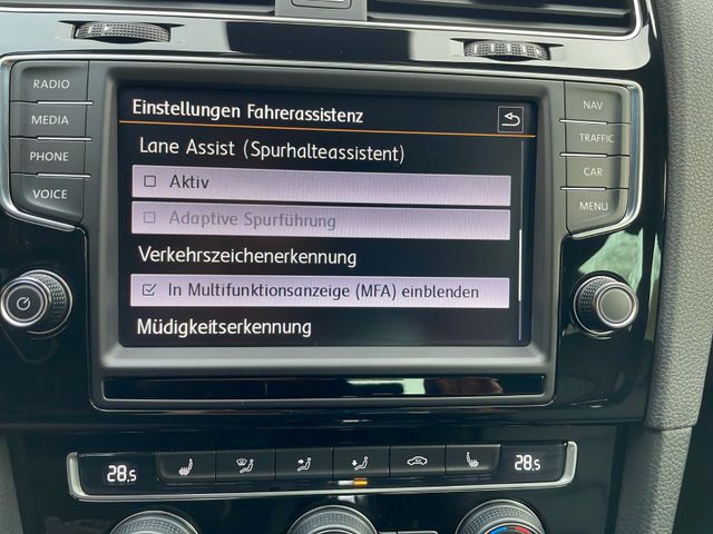 Volkswagen Golf VII R 4Motion DSG ACC